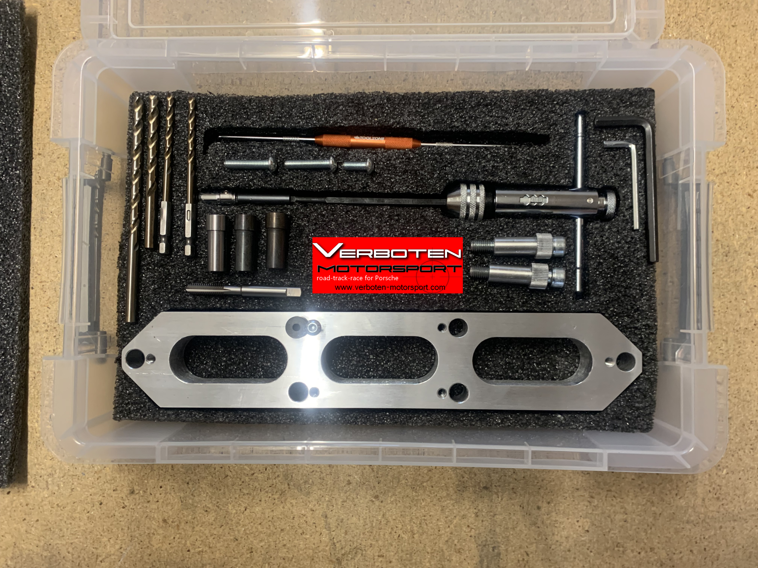 PORSCHE-996-997-987-986-exhaust-bolts-repair-kit-iss2
